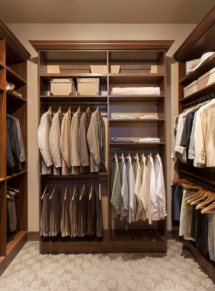 Closet shelving
